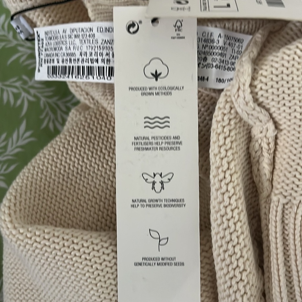 Zara Cream Button-Up Cardigan - Picture 6 of 6